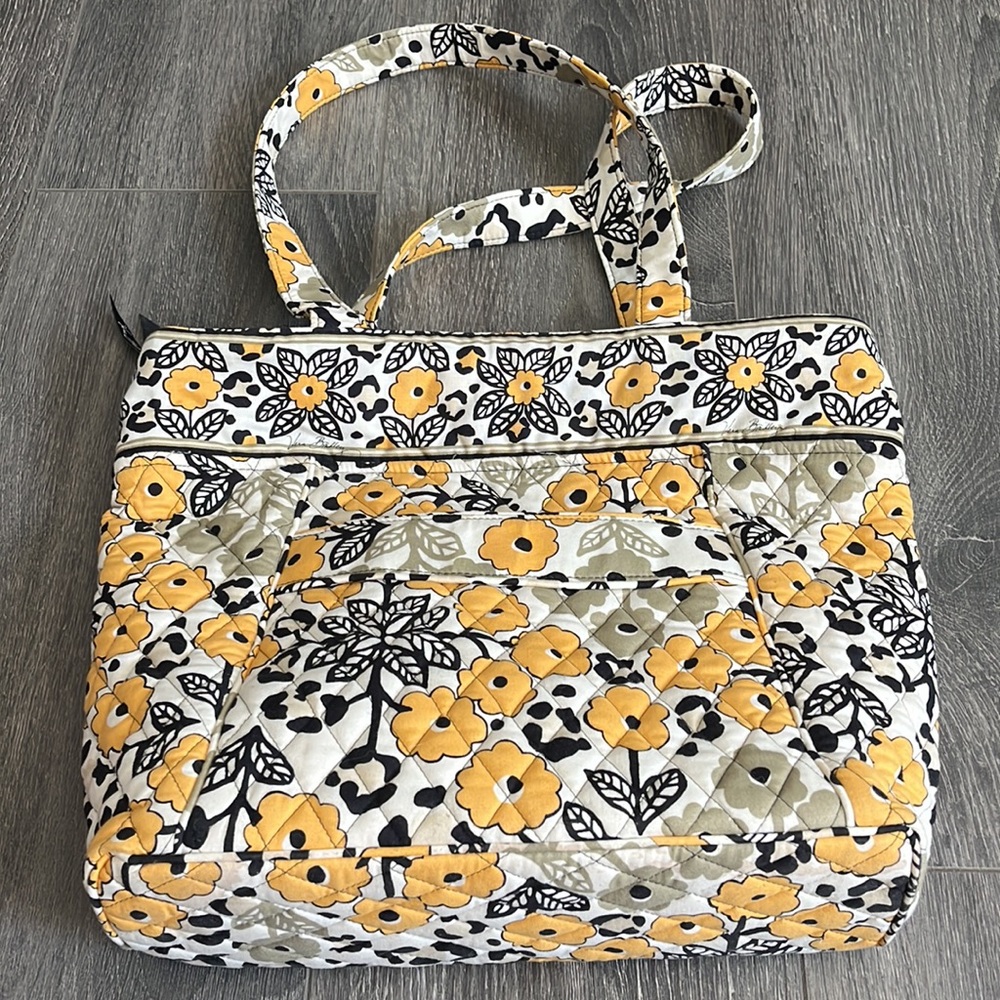 Vera Bradley Tote Bag In The Pattern Go Wild - image 3